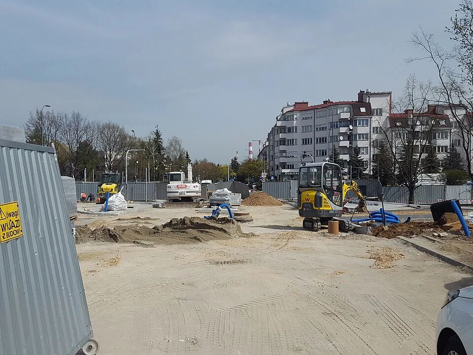 Brückenbauwerk – Symbolfoto zu „Straßen- und Erschließungsinfrastruktur für einen Logistikpark“.